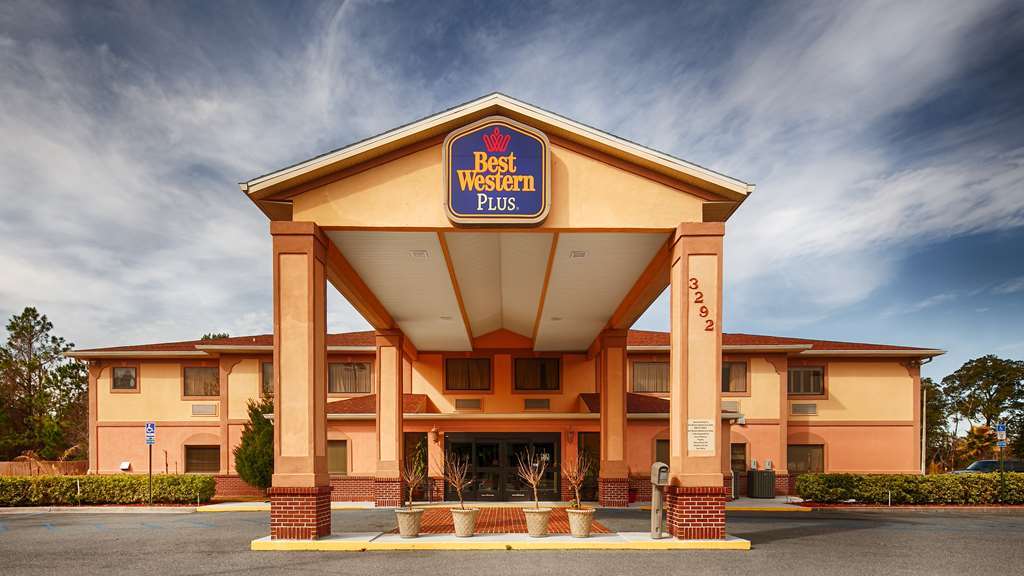 Best Western Wakulla Inn & Suites Crawfordville Bagian luar foto